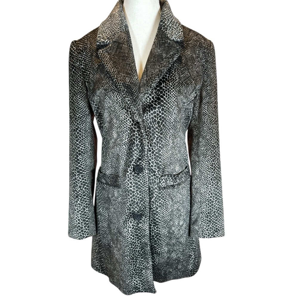 Mitsu London by Adler Women's Black and Gray Patterned Coat